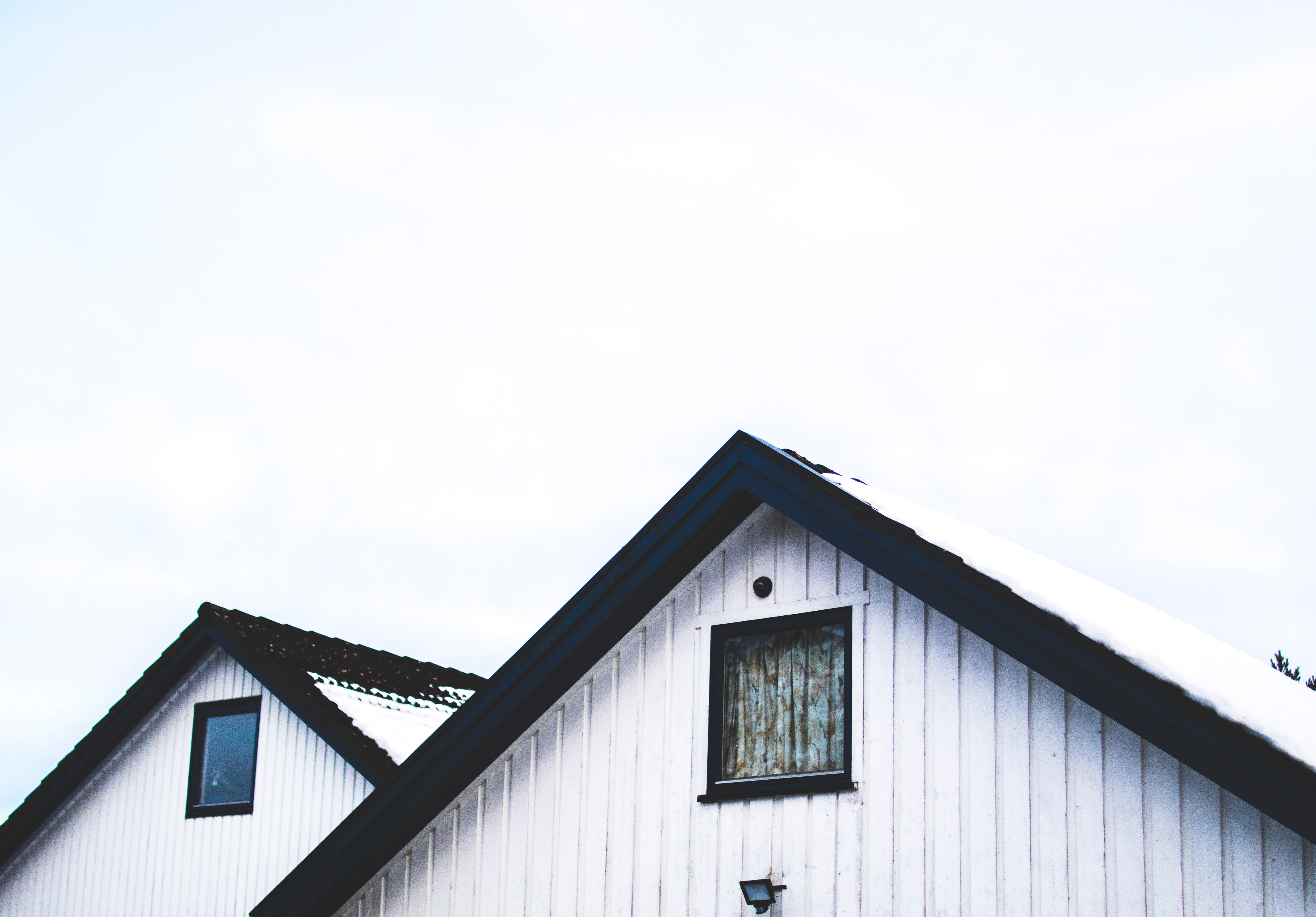 pexels-sindre-fs-966397